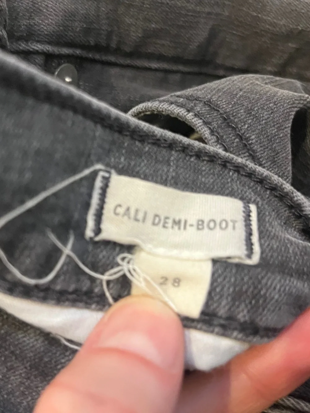 Madewell Cali Demi Boot Button fly jeans - Picture 4 of 7